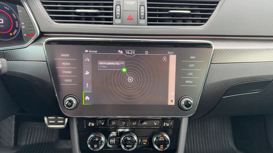 SKODA Superb Superb 2.0 TSI Sportline DSG
