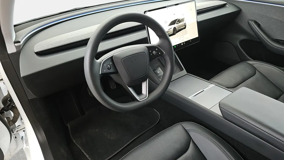 TESLA Model 3 3 RWD Premium