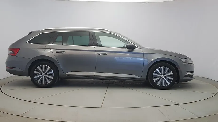 SKODA Superb Superb 2.0 TDI SCR Style DSG