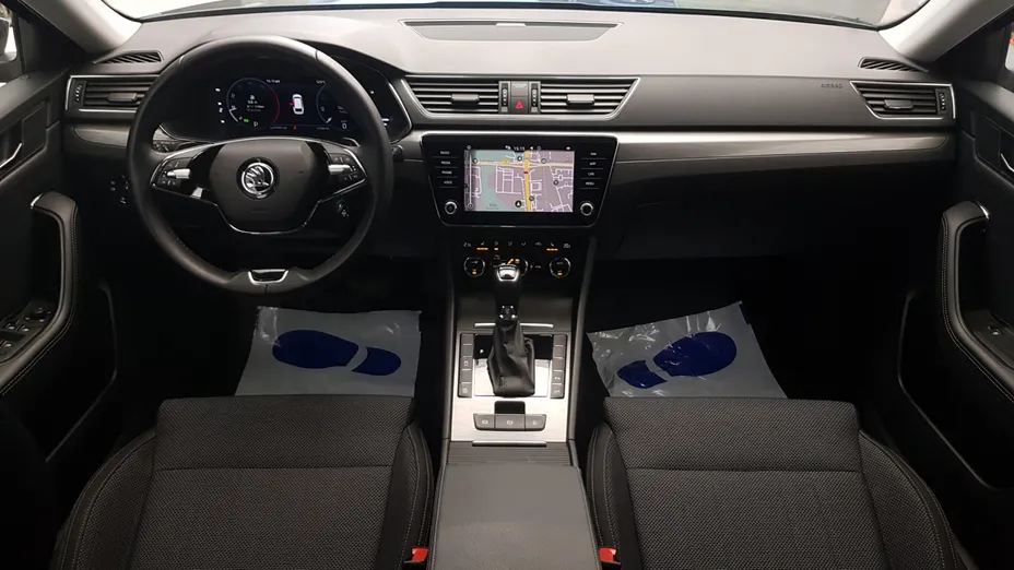 SKODA Superb Superb 2.0 TDI SCR Style DSG