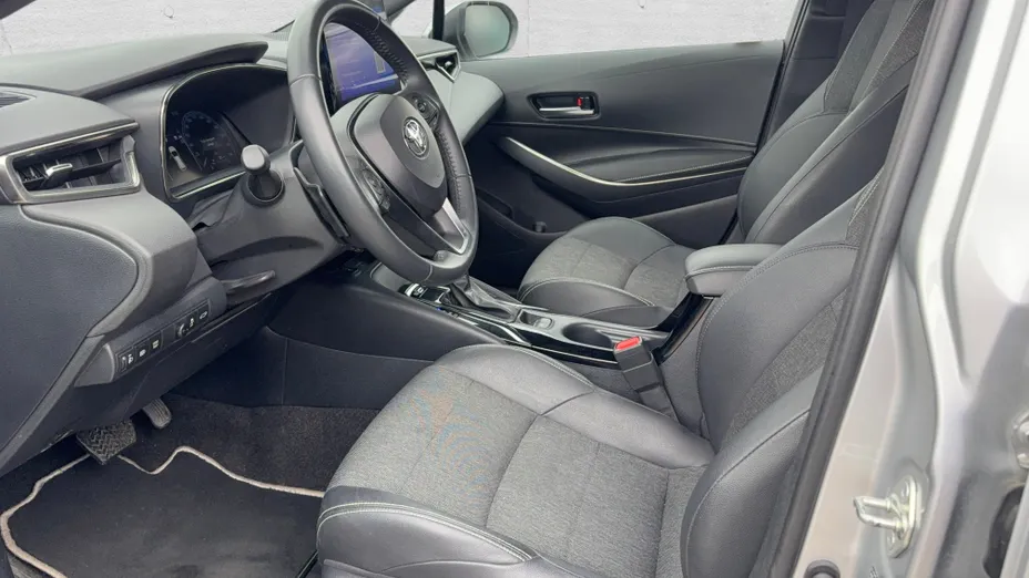 TOYOTA Corolla Corolla 2.0 Hybrid Style