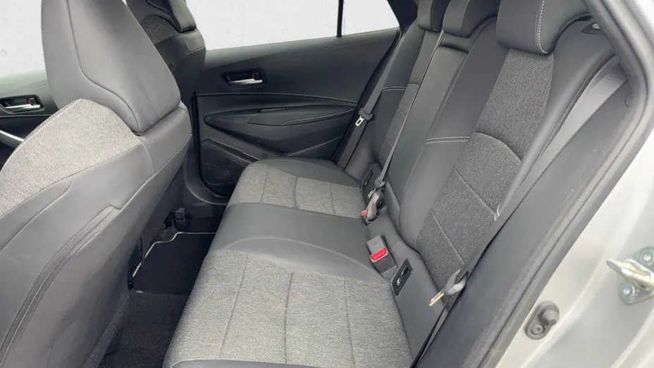 TOYOTA Corolla Corolla 2.0 Hybrid Style