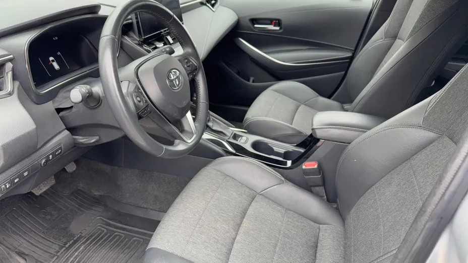 TOYOTA Corolla Corolla 2.0 Hybrid Style