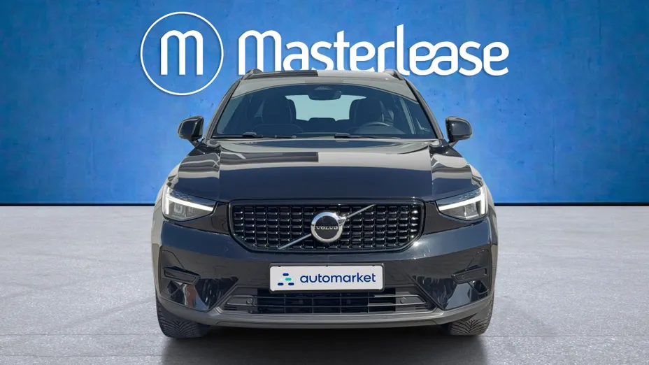 VOLVO XC40 XC40 B3 Plus Dark aut