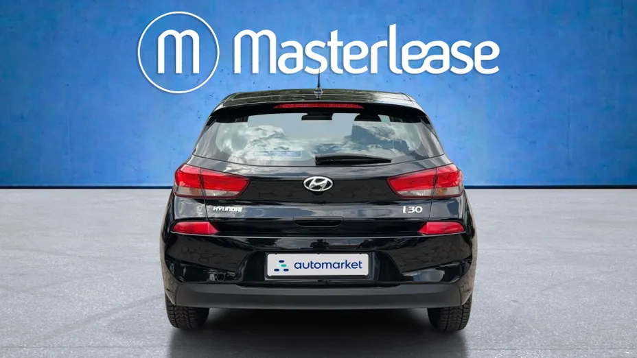 HYUNDAI i30 i30 1.4 Classic +