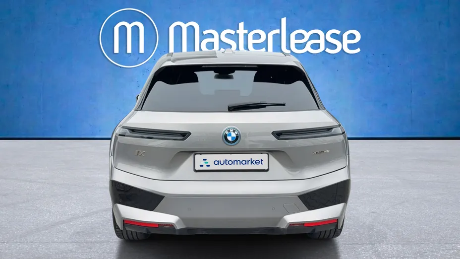 BMW iX iX xDrive40 76.6kWh