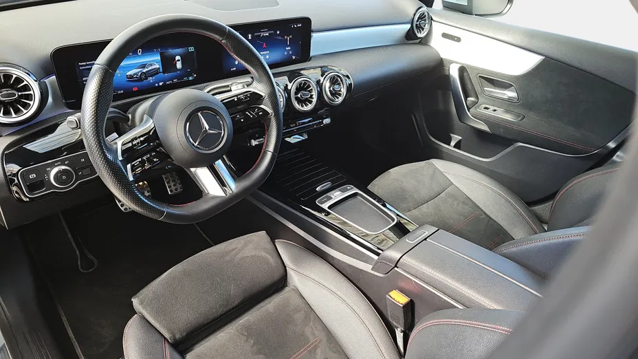 MERCEDES-BENZ A Klasa A 200 AMG Line 7G-DCT