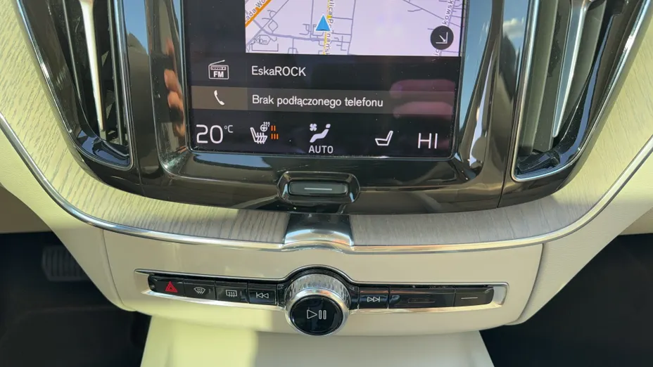 VOLVO XC60 XC60 T8 AWD Plug-In Hybrid Inscription aut