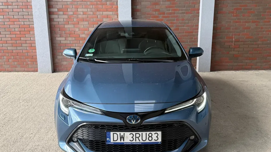 TOYOTA Corolla Corolla 2.0 Hybrid Comfort