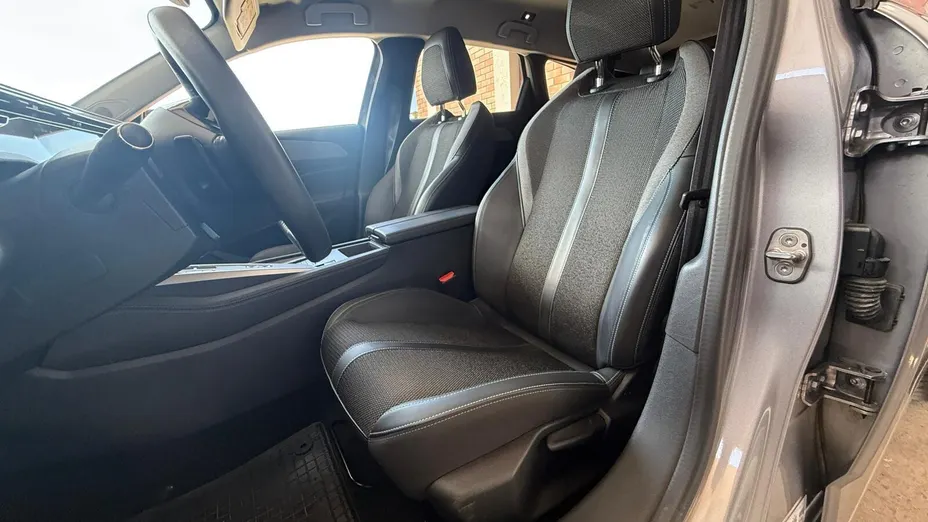 PEUGEOT 308 308 1.2 PureTech Allure Pack S&S EAT8