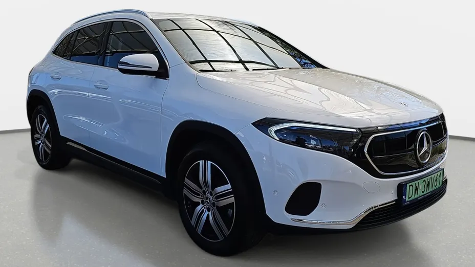 MERCEDES-BENZ EQA EQA 300 66.5kWh 4-Matic Electric Art