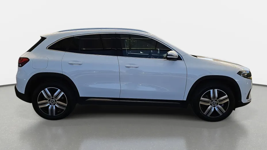 MERCEDES-BENZ EQA EQA 300 66.5kWh 4-Matic Electric Art
