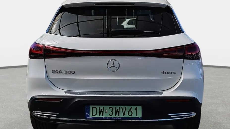 MERCEDES-BENZ EQA EQA 300 66.5kWh 4-Matic Electric Art