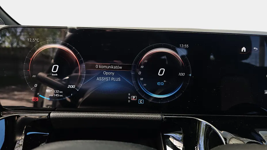 MERCEDES-BENZ EQA EQA 300 66.5kWh 4-Matic Electric Art