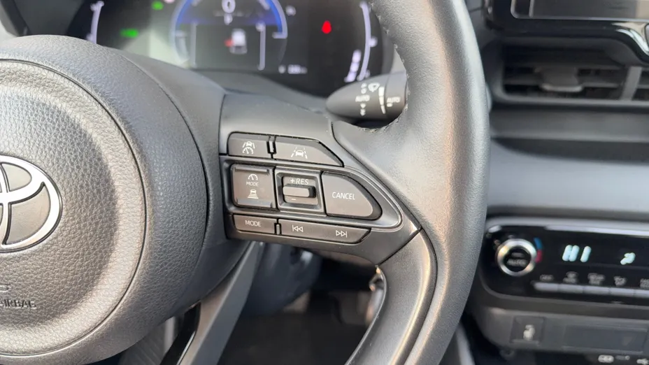 TOYOTA Yaris Yaris Hybrid 1.5 Style