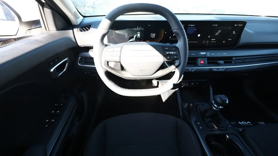 KIA K4 -