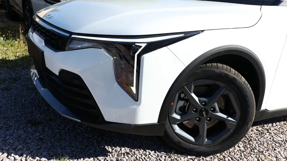 KIA K4 -