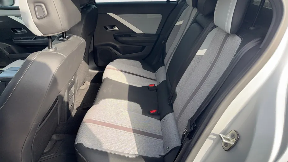 OPEL Astra Astra VI 1.2 T Elegance S&S aut