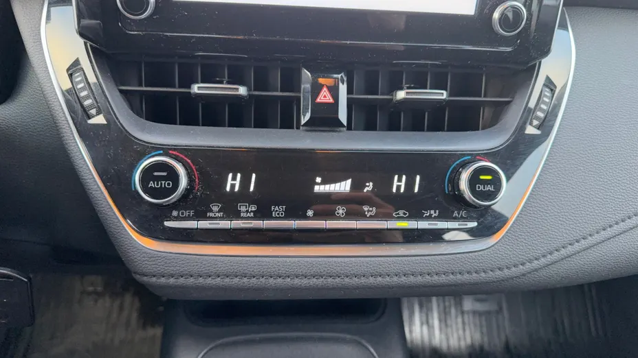 TOYOTA Corolla Corolla 1.5 Comfort