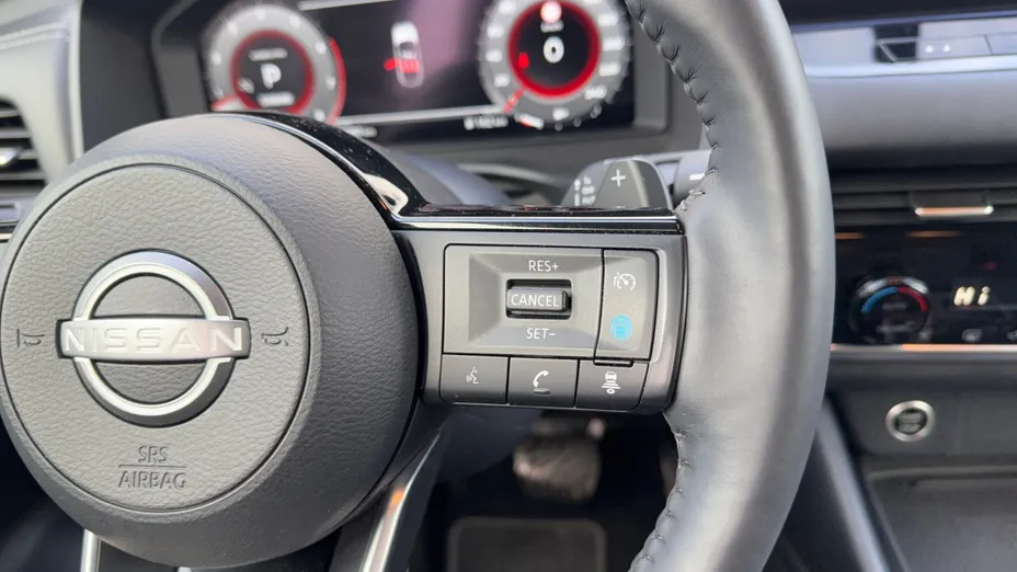 NISSAN Qashqai Qashqai 1.3 DIG-T mHEV N-Connecta Xtronic