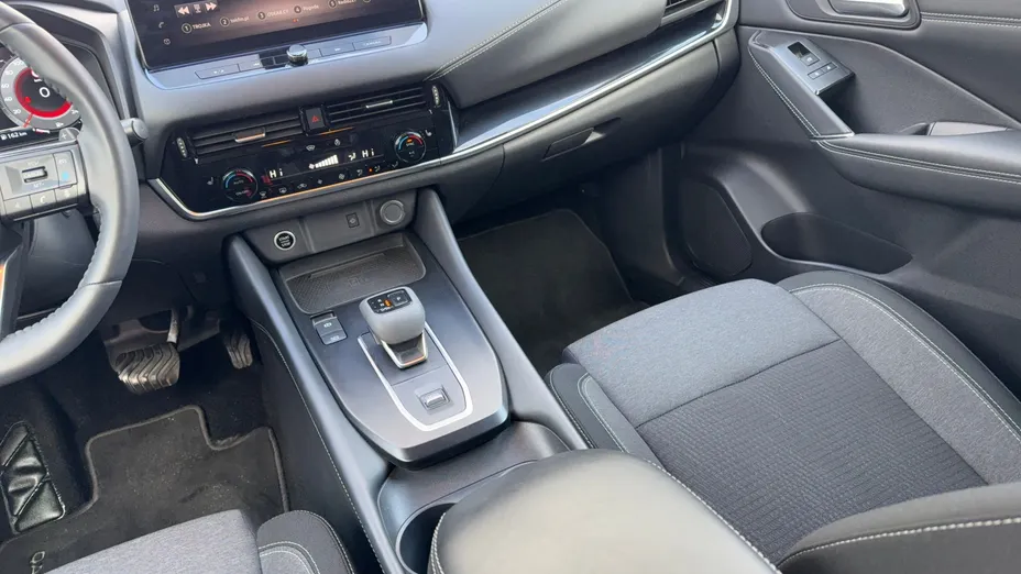 NISSAN Qashqai Qashqai 1.3 DIG-T mHEV N-Connecta Xtronic