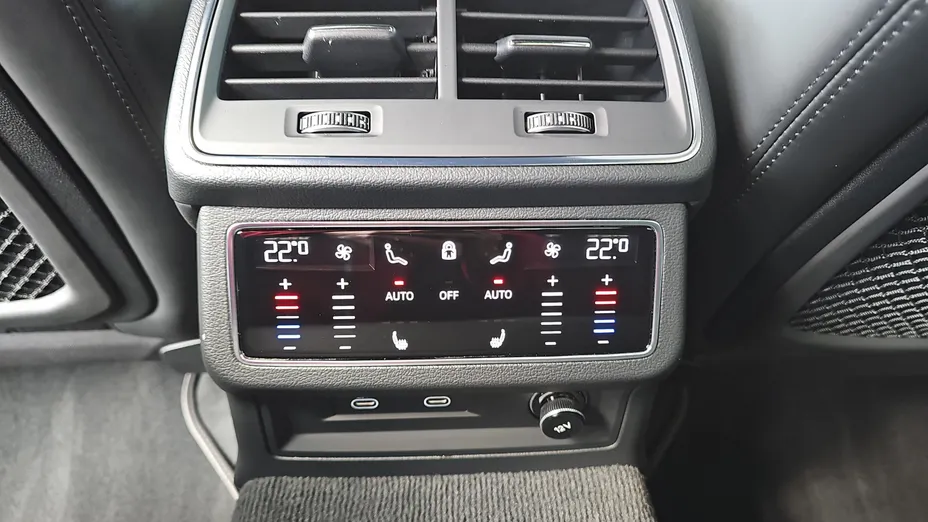 AUDI A6 A6 55 TFSI e Quattro Sport S tronic