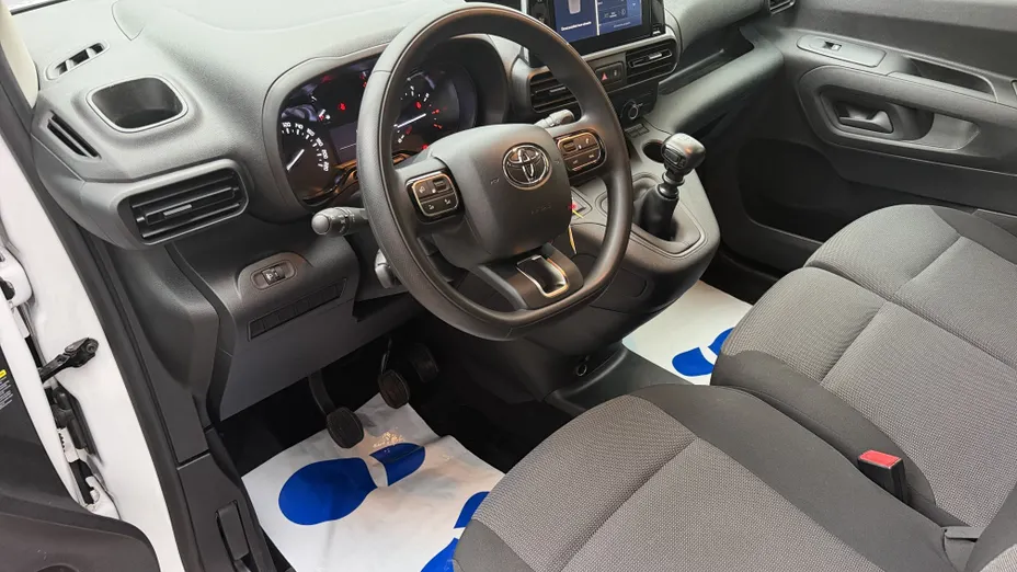 TOYOTA Proace City Proace City 1.5 D-4D Standard 2,0t Active