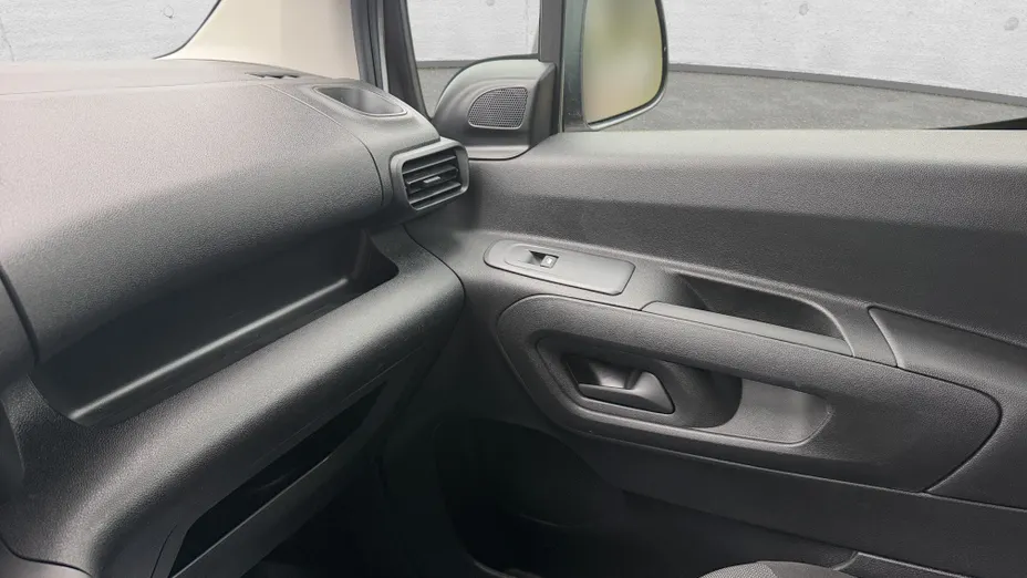 TOYOTA Proace City Proace City 1.5 D-4D Standard 2,0t Active