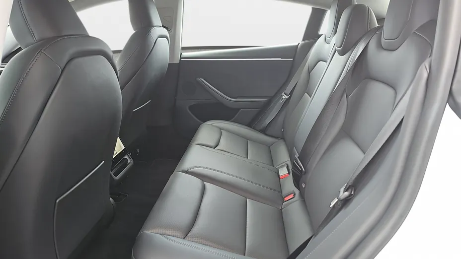 TESLA Model 3 3 Long Range AWD