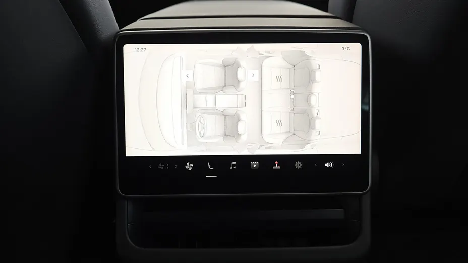 TESLA Model 3 3 Long Range AWD