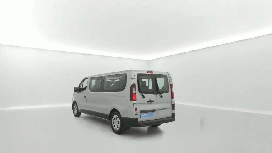 RENAULT Trafic -
