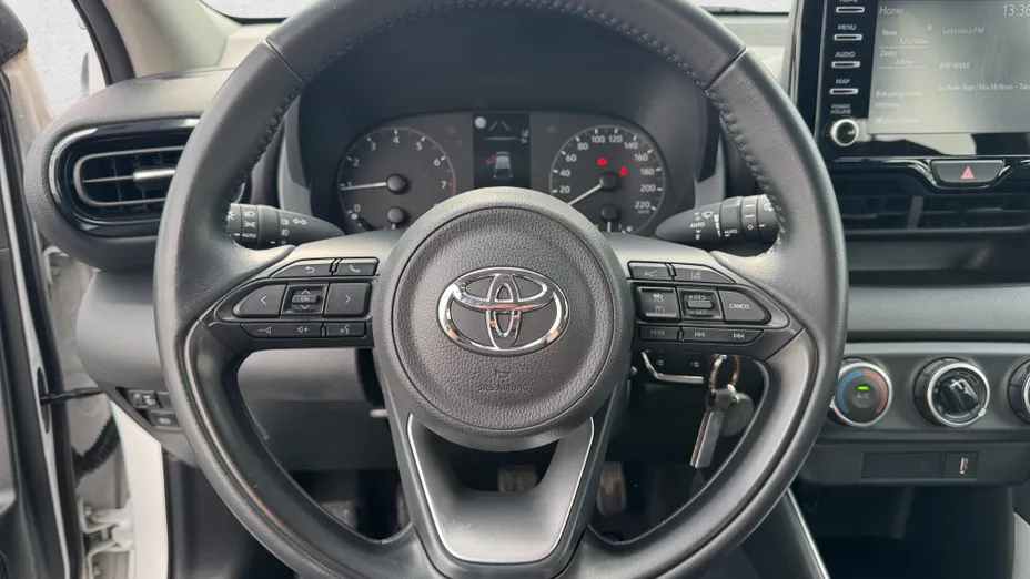 TOYOTA Yaris Yaris 1.5 Comfort