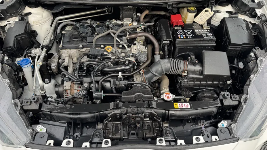 TOYOTA Yaris Yaris 1.5 Comfort
