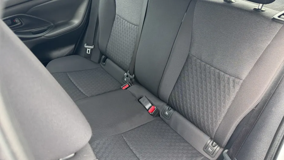 TOYOTA Yaris Yaris 1.5 Comfort