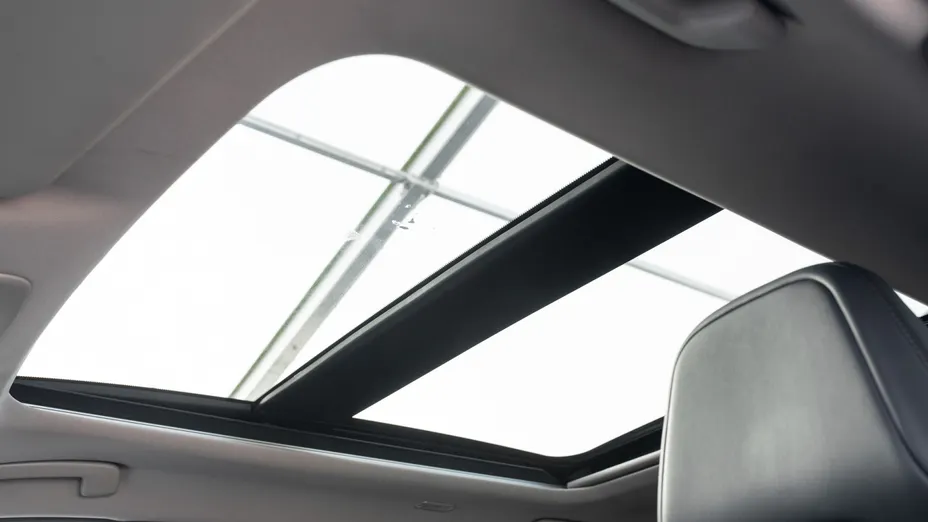 NISSAN Ariya Ariya 87kWh e-4orce Evolve