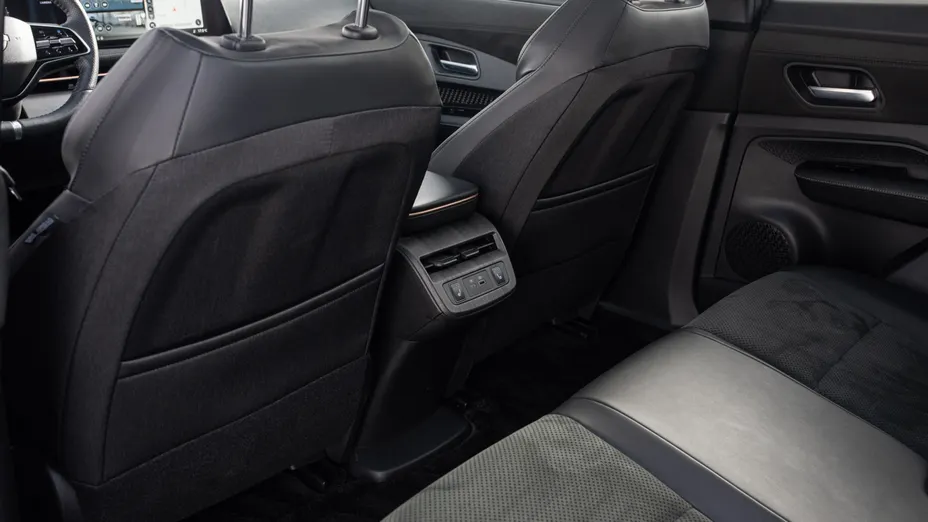 NISSAN Ariya Ariya 87kWh e-4orce Evolve