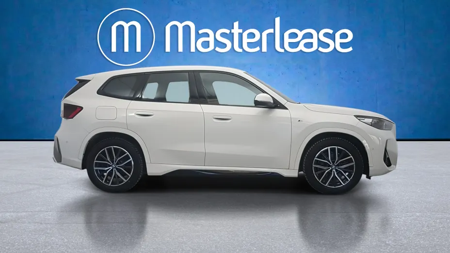 BMW iX1 iX1 xDrive30 66.5kWh M Sport