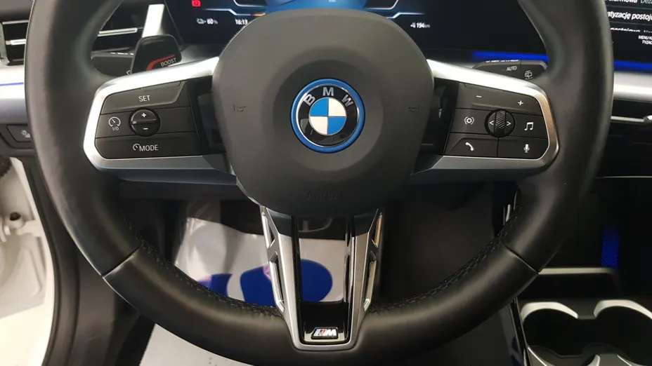 BMW iX1 iX1 xDrive30 66.5kWh M Sport