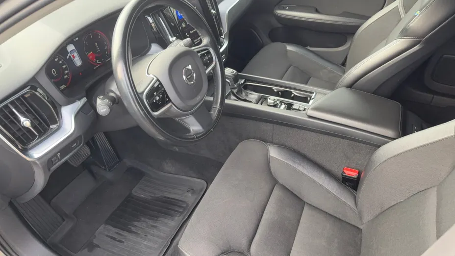 VOLVO V60 V60 CC D4 AWD aut