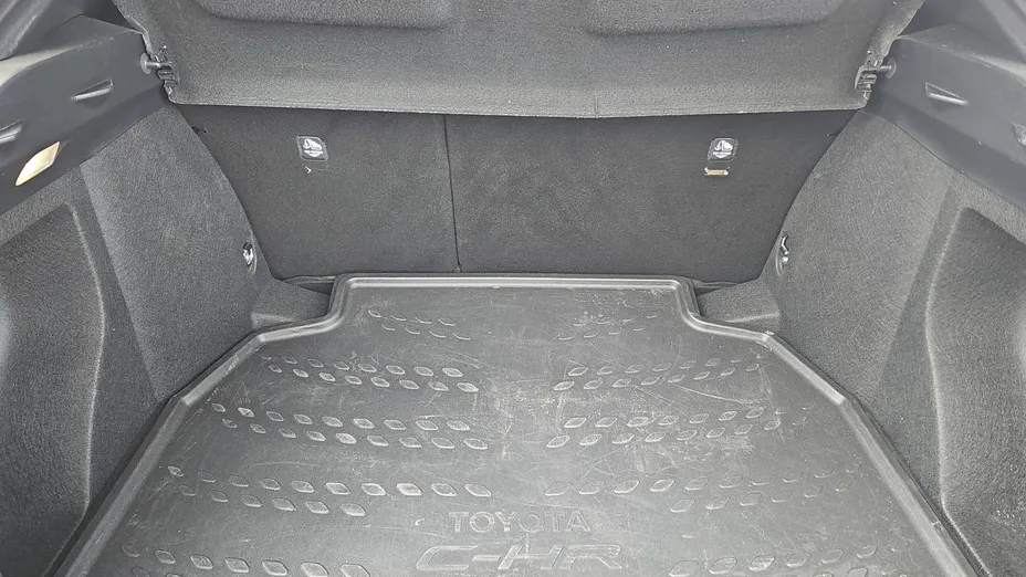 TOYOTA C-HR C-HR 1.8 Hybrid GPF Executive