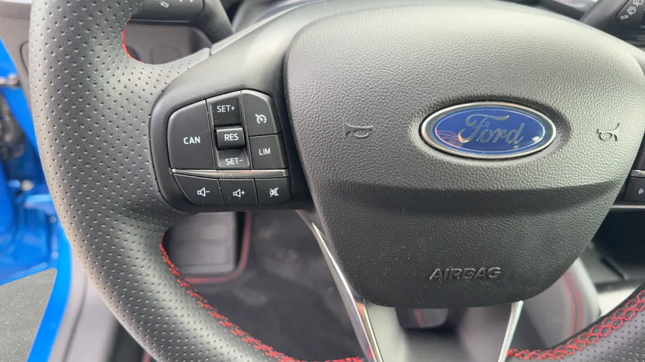 FORD Focus Focus 1.0 EcoBoost mHEV ST-Line X aut