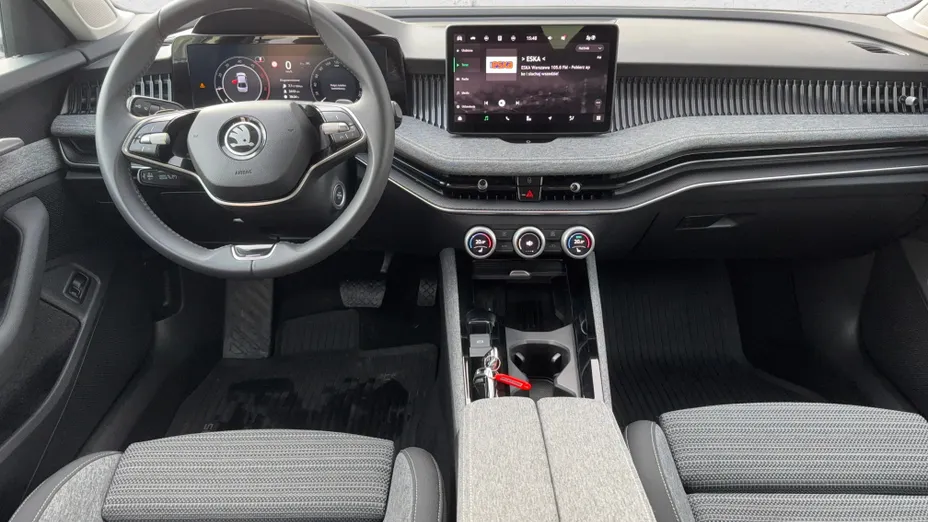 SKODA Superb Superb 2.0 TDI SCR Selection DSG