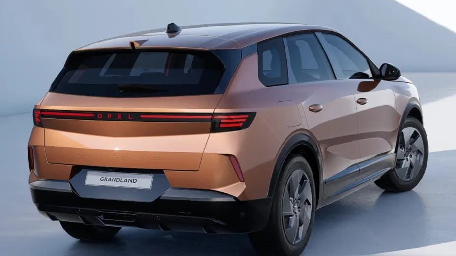 OPEL Grandland -