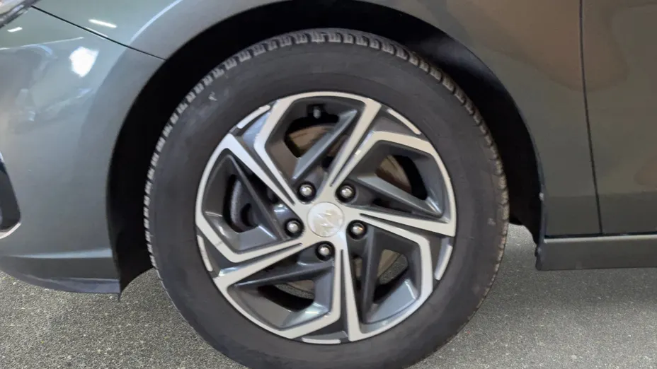 HYUNDAI i30 i30 1.5 T-GDI 48V Smart