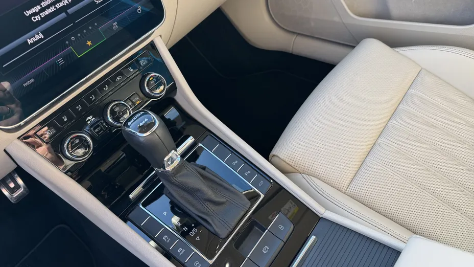 SKODA Superb Superb 2.0 TSI 4x4 L&K DSG