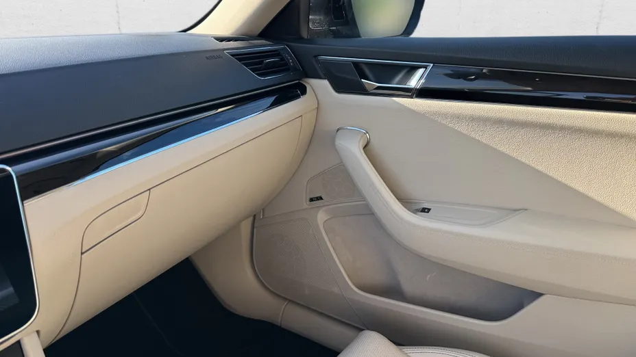 SKODA Superb Superb 2.0 TSI 4x4 L&K DSG