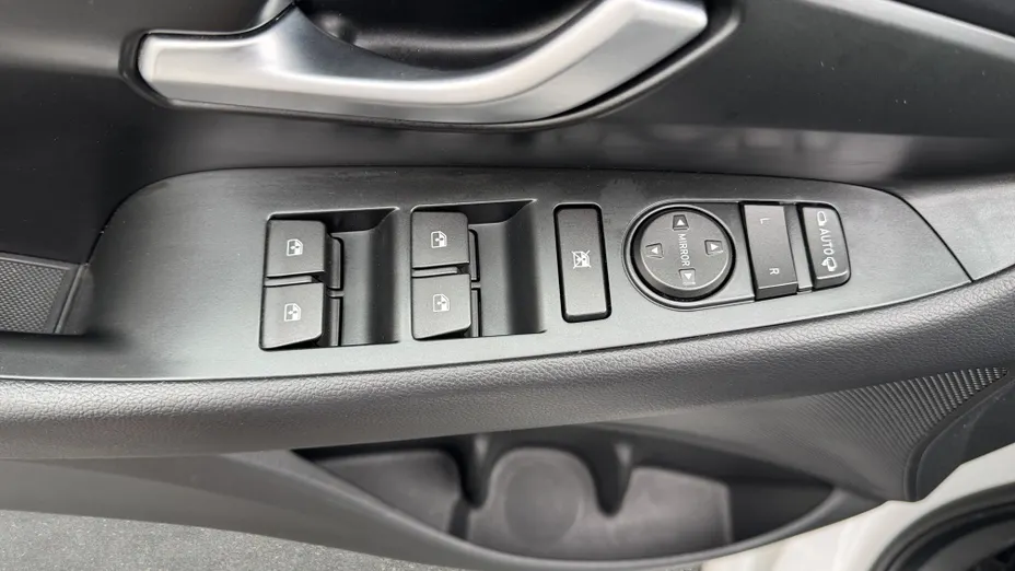 HYUNDAI i30 i30 1.0 T-GDI Smart