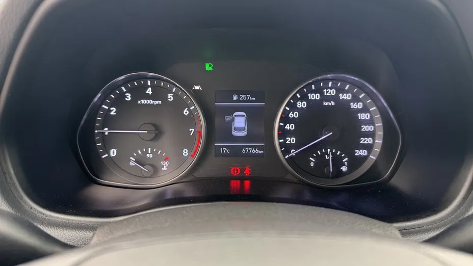 HYUNDAI i30 i30 1.0 T-GDI Smart