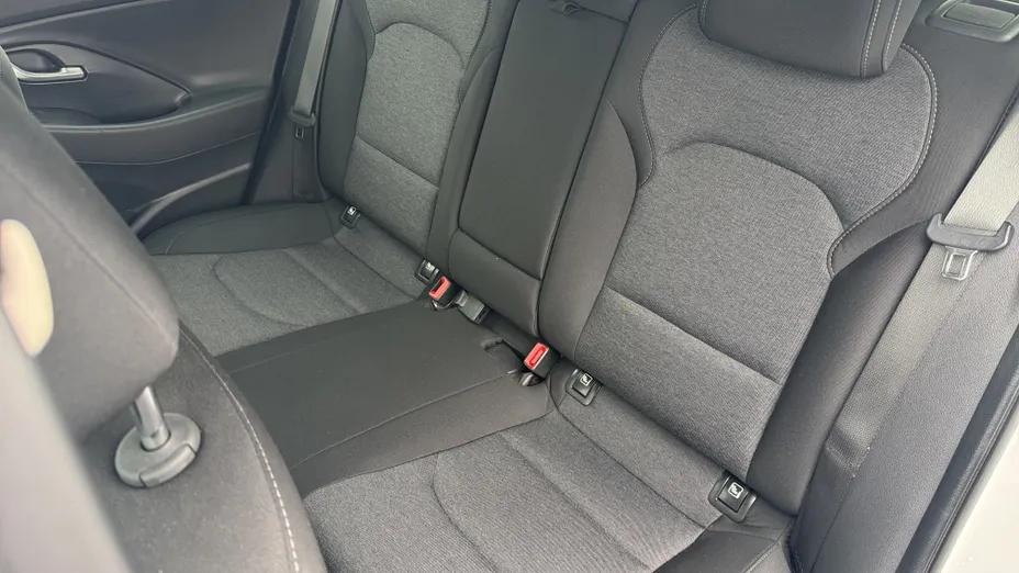 HYUNDAI i30 i30 1.0 T-GDI Smart