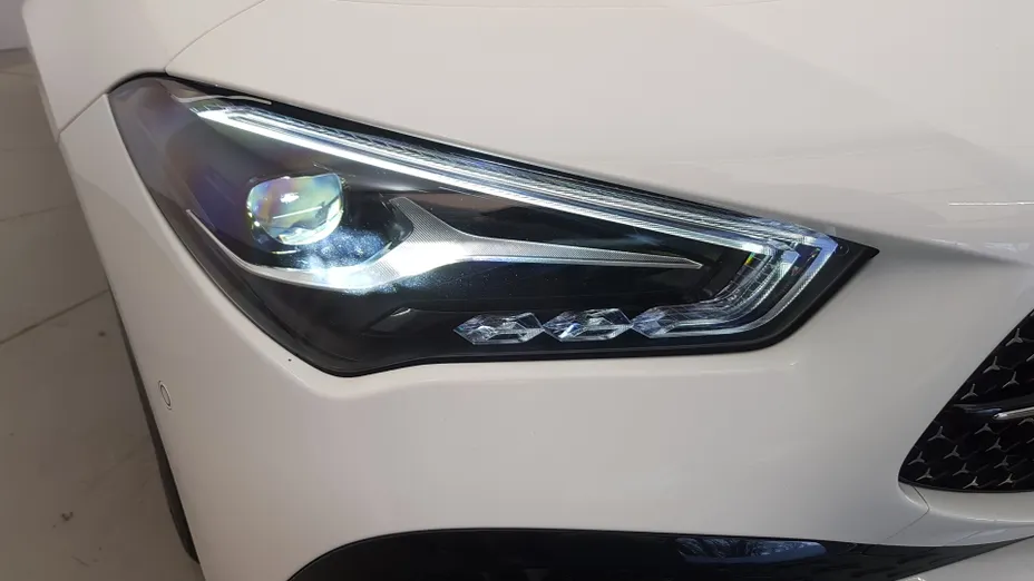 MERCEDES-BENZ CLA CLA 220 d AMG Line 8G-DCT